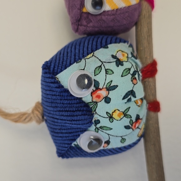 Wall Decorating Colorful Fabric Handmade 4 Owls Family Branch Wall Hanging - Picture 7 of 9